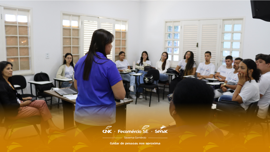 Ciclo de palestras complementa aprendizagem de jovens no Senac de Lagarto