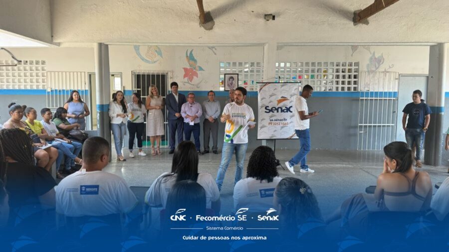 Presidente da Fecomércio e diretor do Senac participaram de aula inaugural em Carmópolis