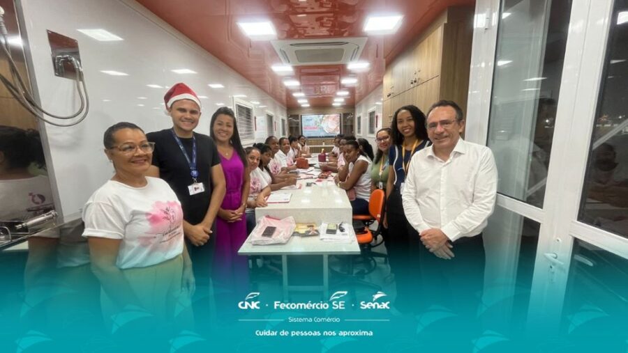 Senac inicia oficinas natalinas na recém-inaugurada carreta escola de Gastronomia