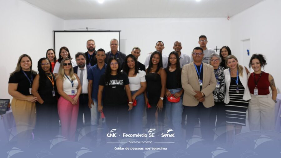 Senac Sergipe acompanha entrega de certificados a jovens aprendizes assistidos pela Fundação Renascer